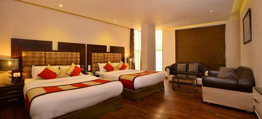 Hotel Uppal International, Near New Delhi Railway Station Экстерьер фото