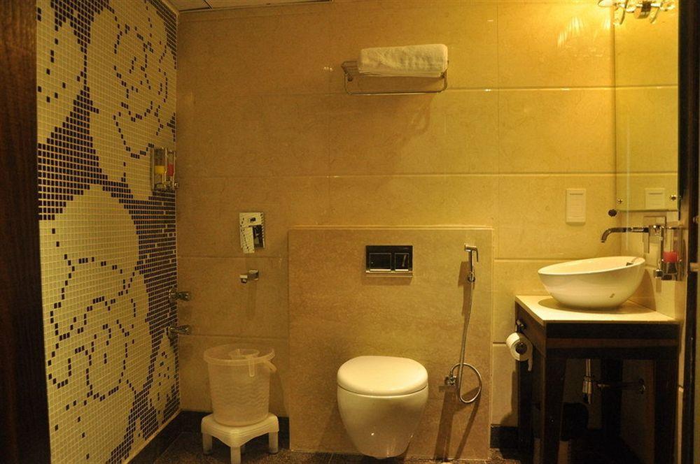 Hotel Uppal International, Near New Delhi Railway Station Экстерьер фото