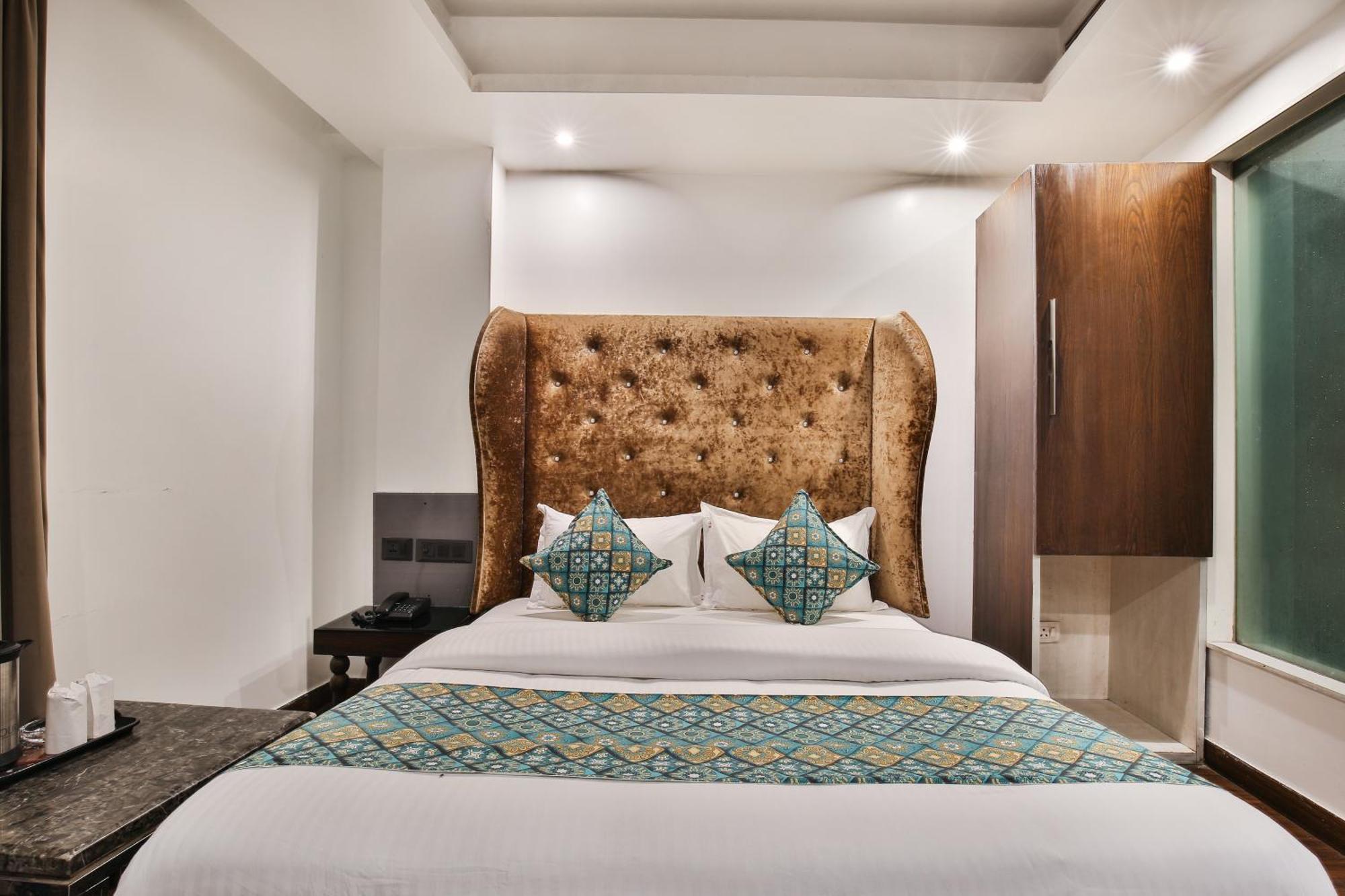 Hotel Uppal International, Near New Delhi Railway Station Экстерьер фото