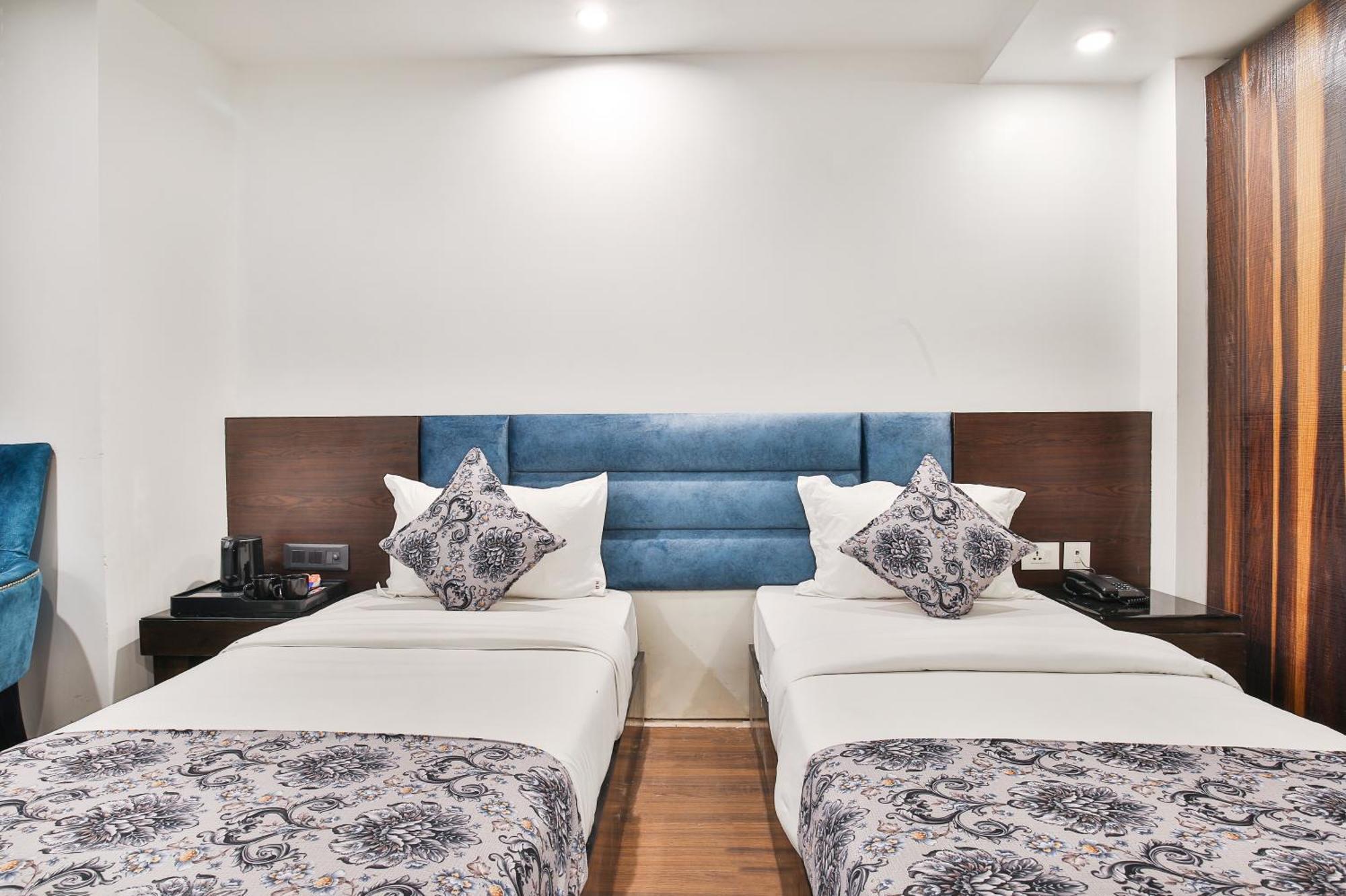 Hotel Uppal International, Near New Delhi Railway Station Экстерьер фото