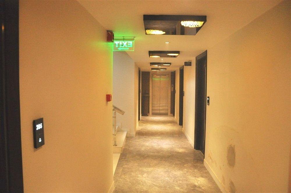 Hotel Uppal International, Near New Delhi Railway Station Экстерьер фото