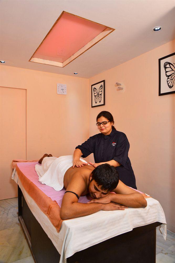 Hotel Uppal International, Near New Delhi Railway Station Экстерьер фото