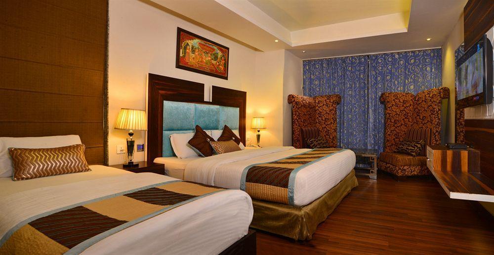 Hotel Uppal International, Near New Delhi Railway Station Экстерьер фото