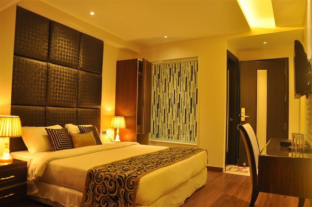 Hotel Uppal International, Near New Delhi Railway Station Экстерьер фото